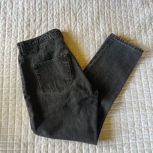 Weekday Seattle Cotton high waist mom jeans in Black wash size 28/28